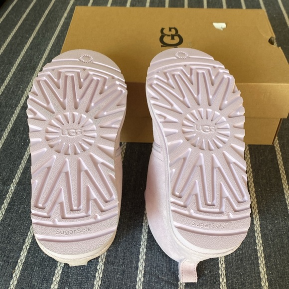 UGG Women's Ankle Booties in Soft Pink - Picture 4 of 5
